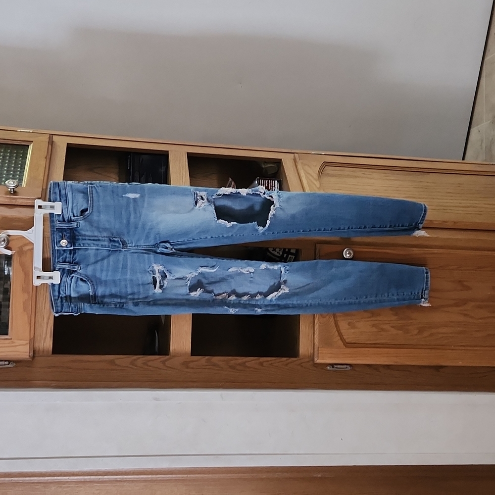 American eagle light blue Next level stretch jeans